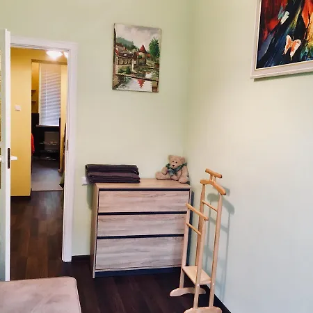 Modern Chaikovskogo Apartment