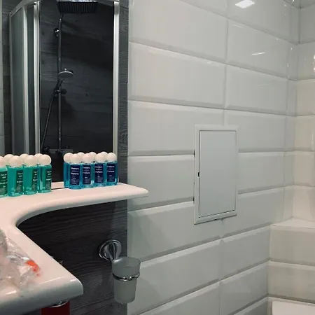 Modern Chaikovskogo Apartment