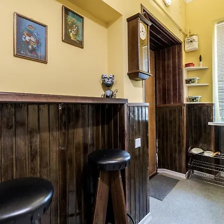 Modern Chaikovskogo Apartment