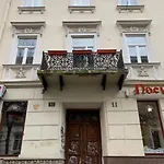 Apartment Modern Chaikovskogo