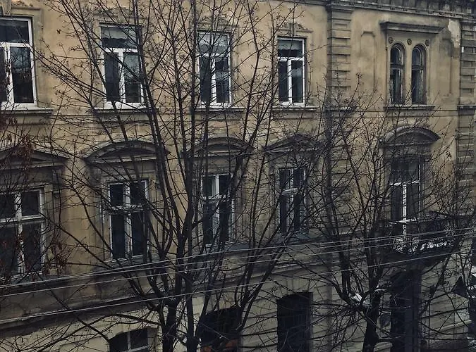 Modern Chaikovskogo Lägenhet Lviv