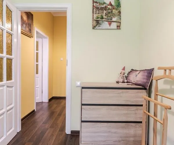 Modern Chaikovskogo * إلفيف